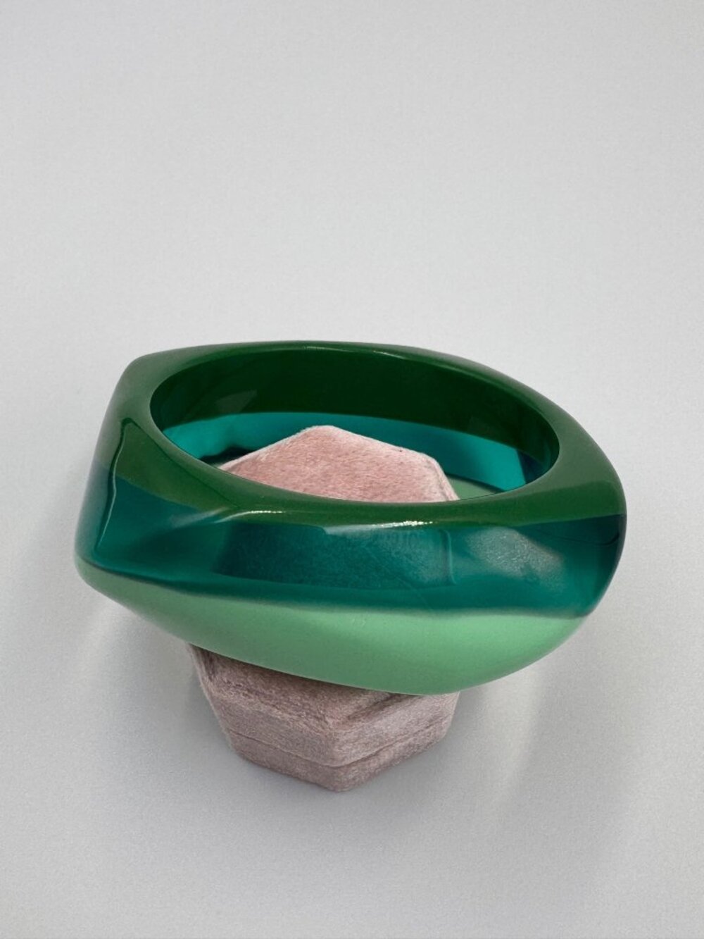 Chunky Green Acrylic Bangle Bracelet Mint Teal Layered Mod Geometric 8”